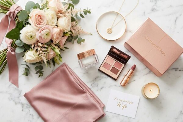 22 Best Gifts for Wife That Feel Special and Well Chosen